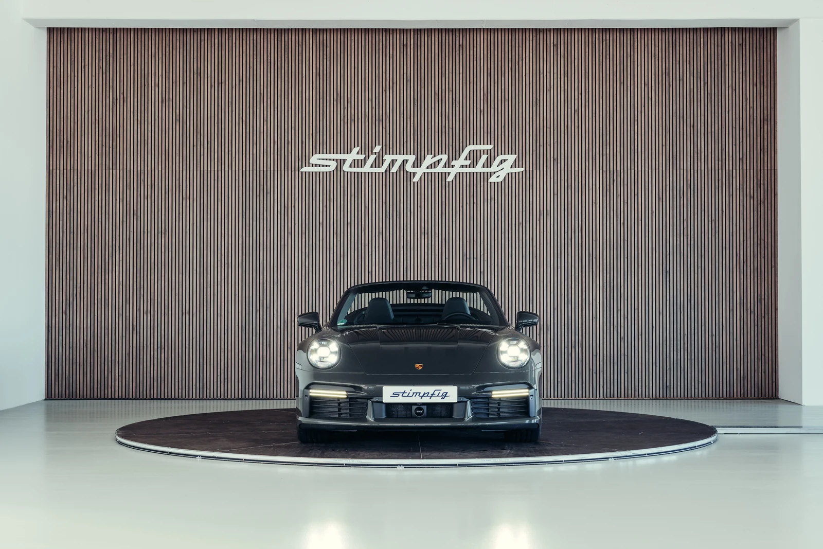 Porsche 911 (992.1) Turbo S Cabriolet, 8/10