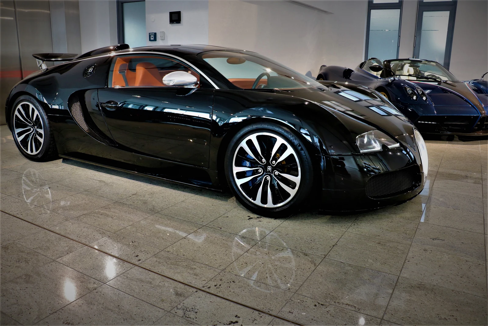 Bugatti Veyron 16.4 Sang Noir, 9/10