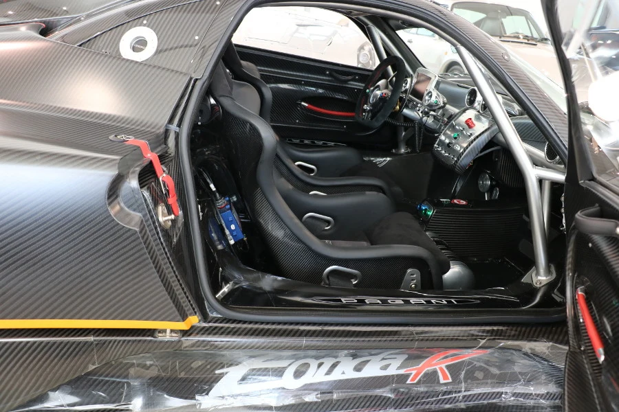 Pagani Zonda R, 5/10
