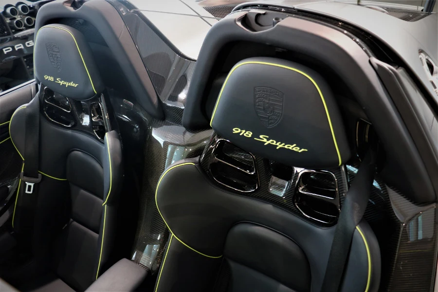 Porsche 918 Spyder, 9/10