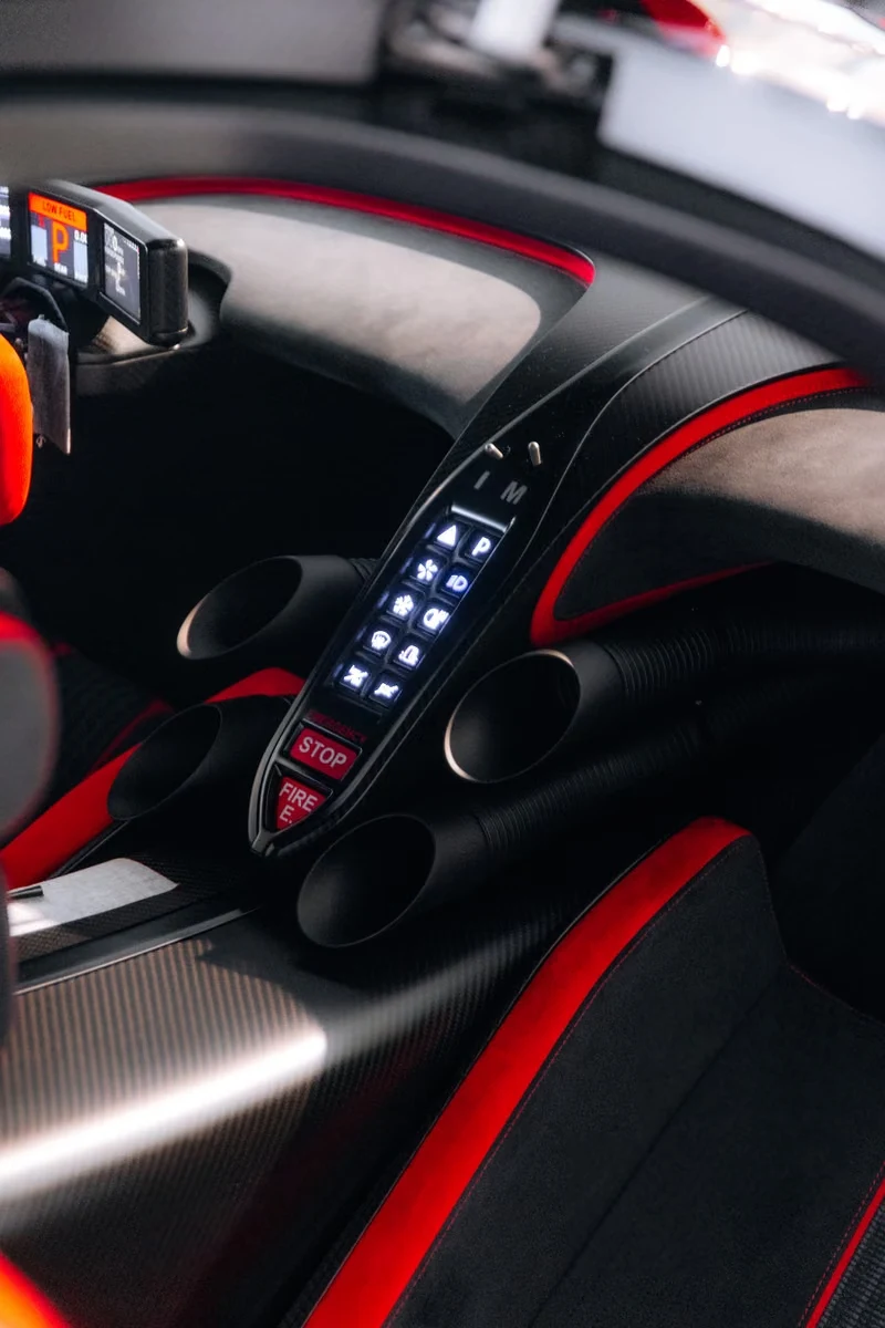 Bugatti Bolide, 7/10