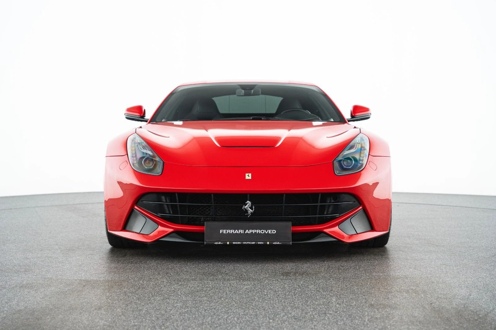 Ferrari F12berlinetta, 2/10