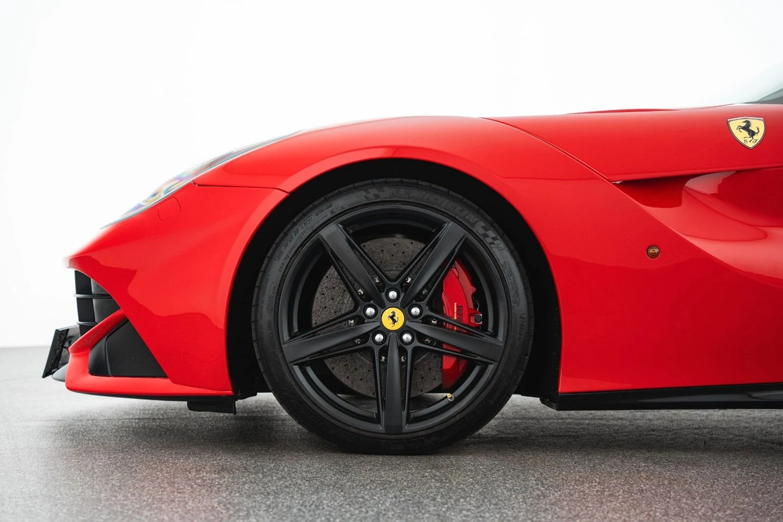 Ferrari F12berlinetta, 9/10