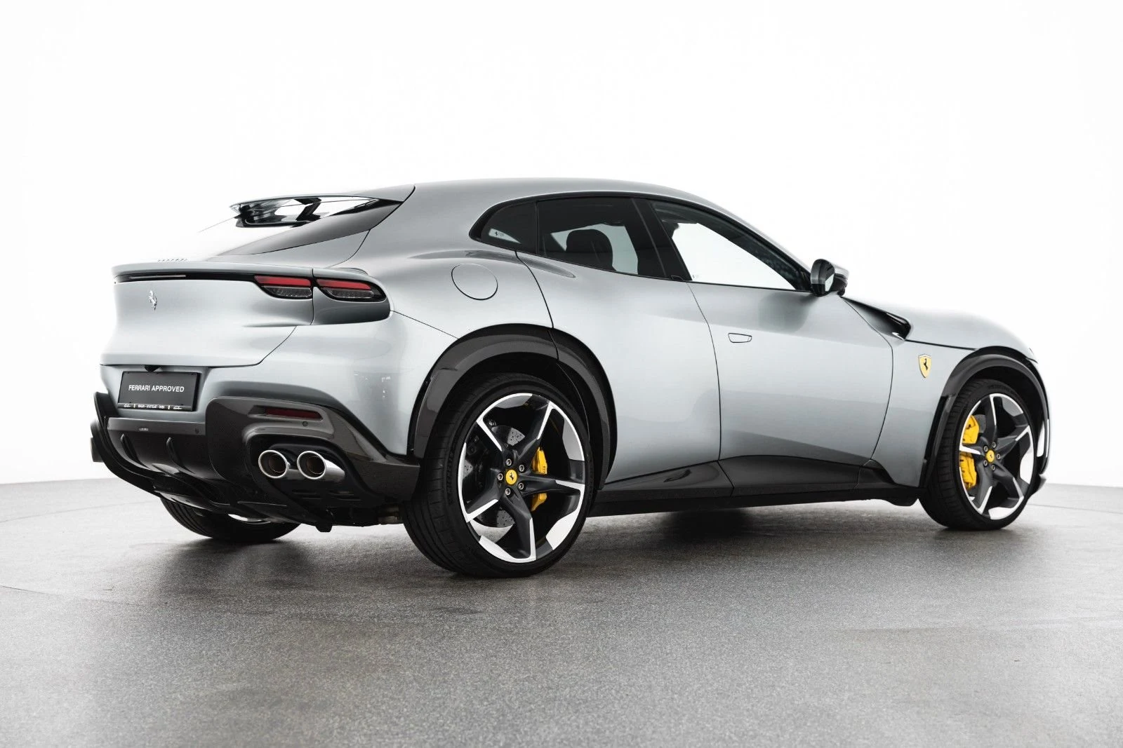 Ferrari Purosangue, 5/10