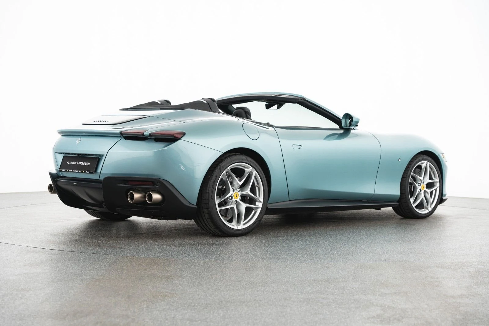 Ferrari Roma Spider, 5/10