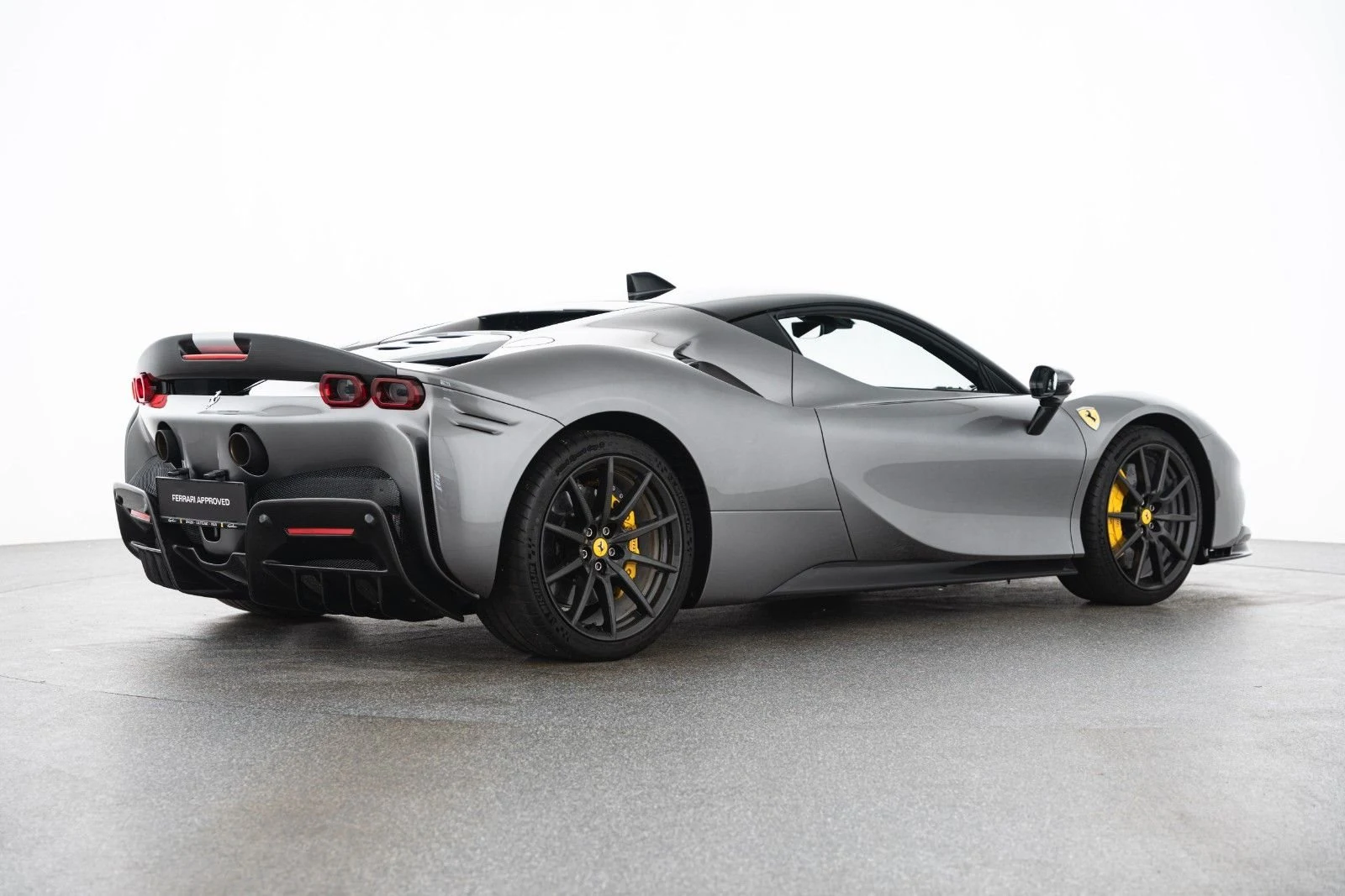Ferrari SF90 Stradale, 5/10
