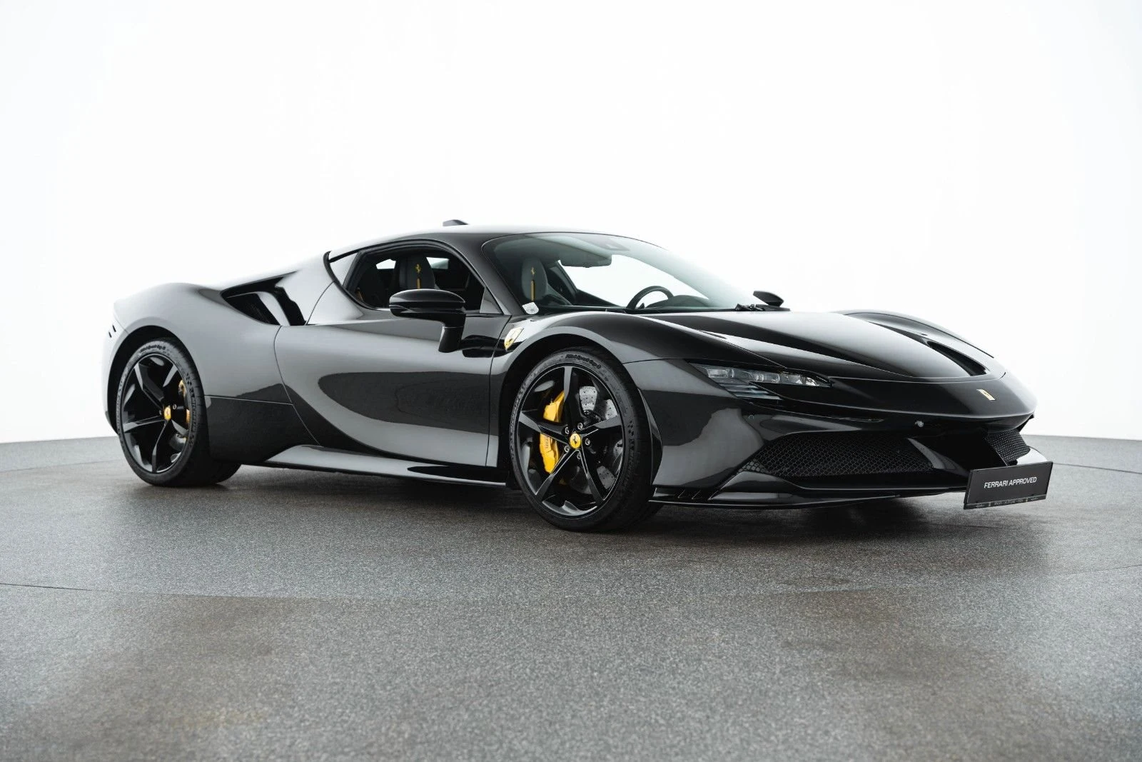 Ferrari SF90 Stradale, 3/10
