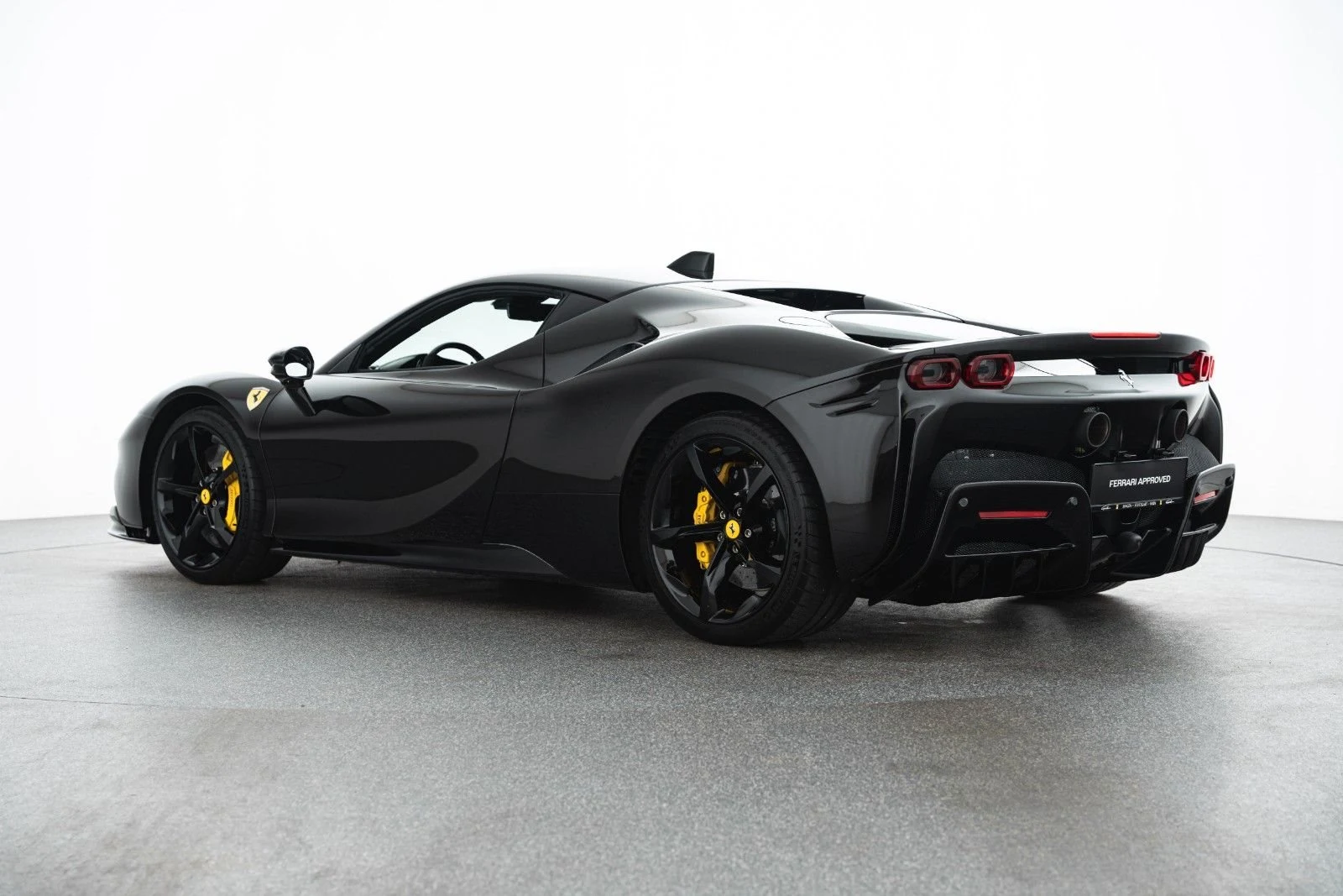 Ferrari SF90 Stradale, 7/10