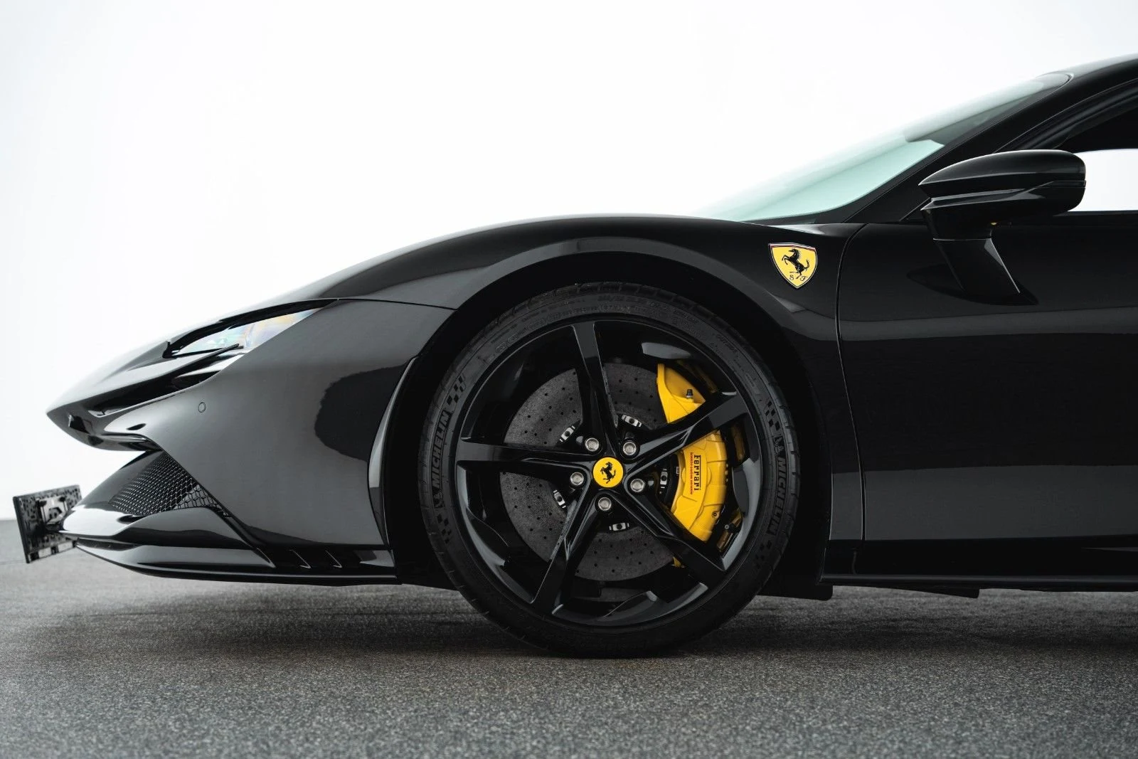 Ferrari SF90 Stradale, 9/10