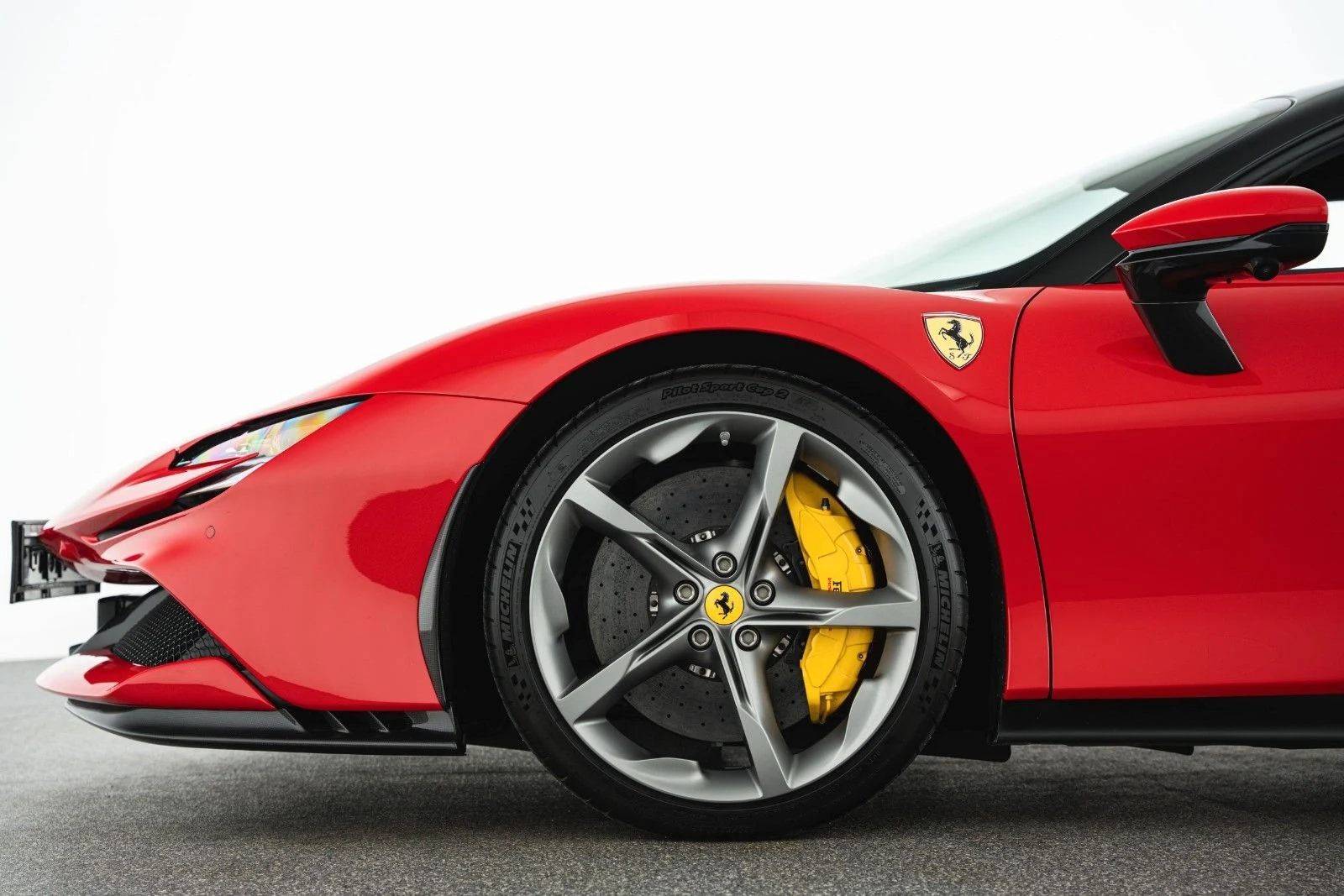 Ferrari SF90 Stradale, 9/10