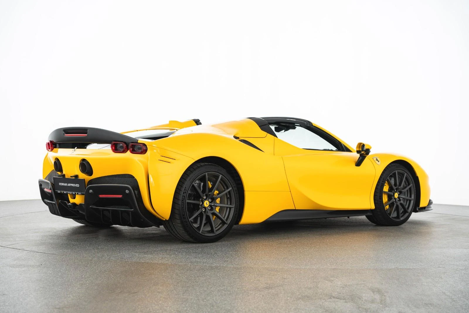 Ferrari SF90 Spider Assetto Fiorano, 5/10