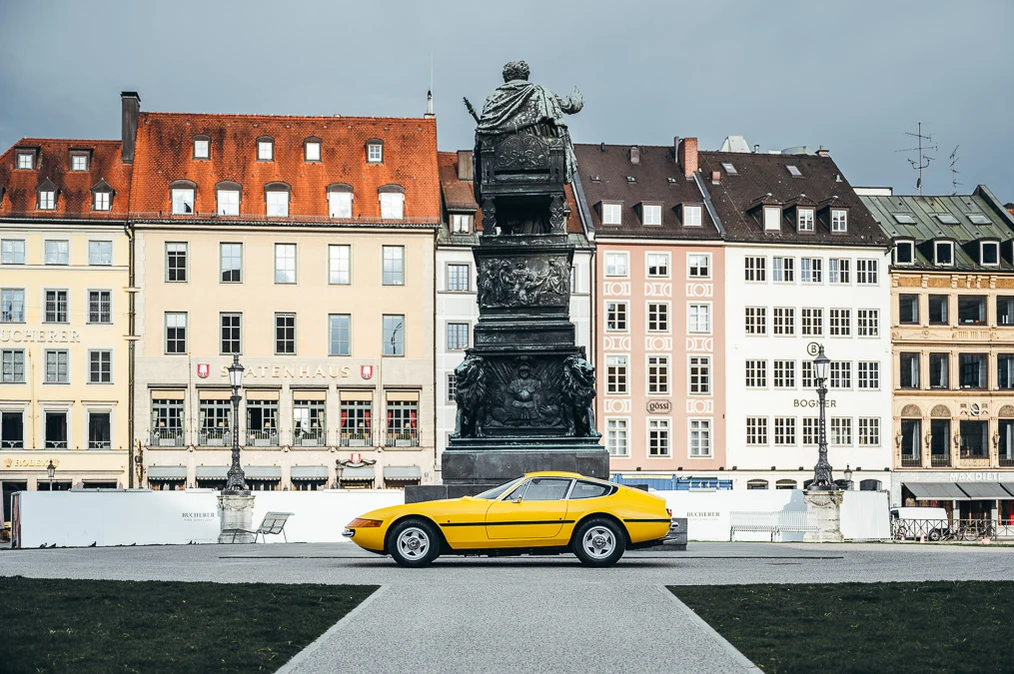 Ferrari 365 GTB/4 Daytona, 4/10