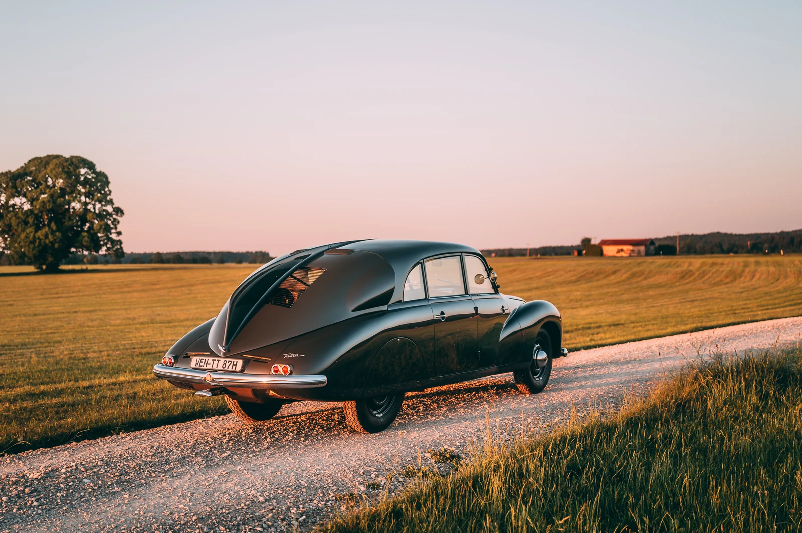 Tatra T87 · P.O.R, 2/10