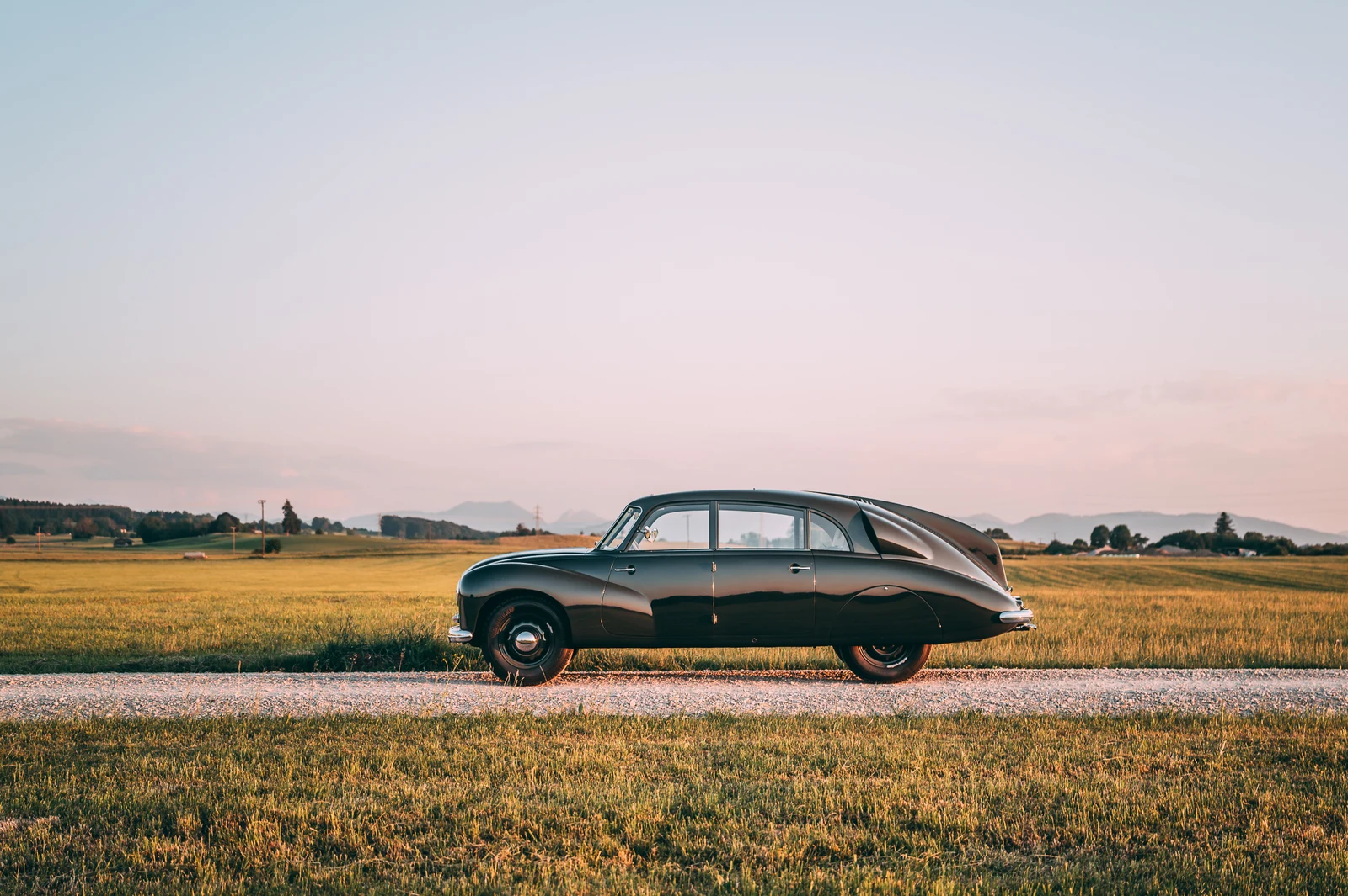 Tatra T87 · P.O.R, 3/10