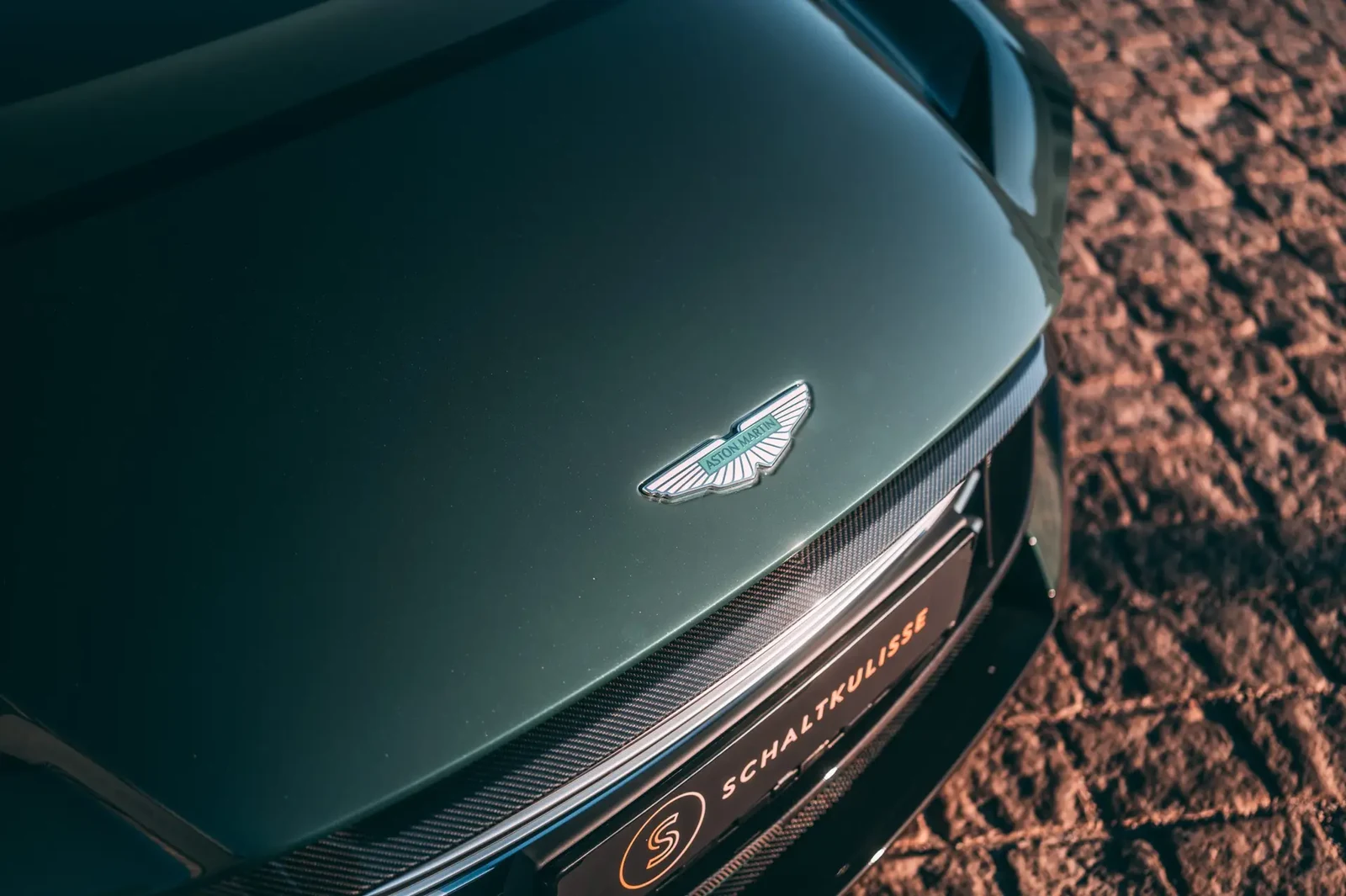 Aston Martin Valour · P.O.R, 5/10