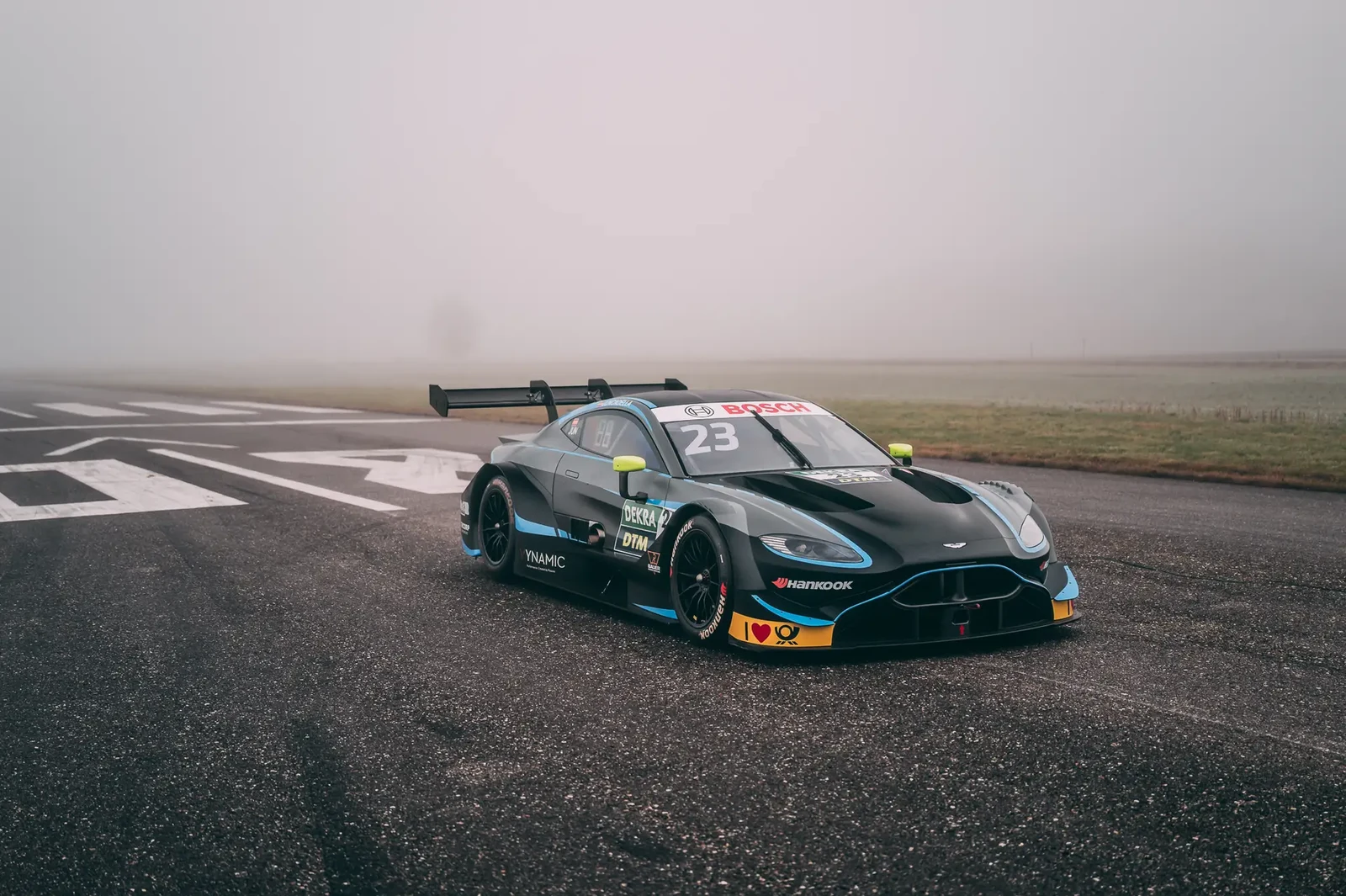 Aston Martin V8 Vantage DTM, full-car front three-quarter view.