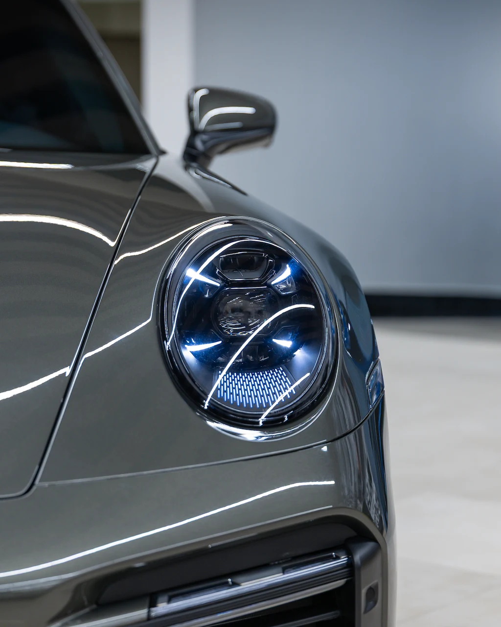 Porsche 911 (992) Turbo 50 Years, 3/10