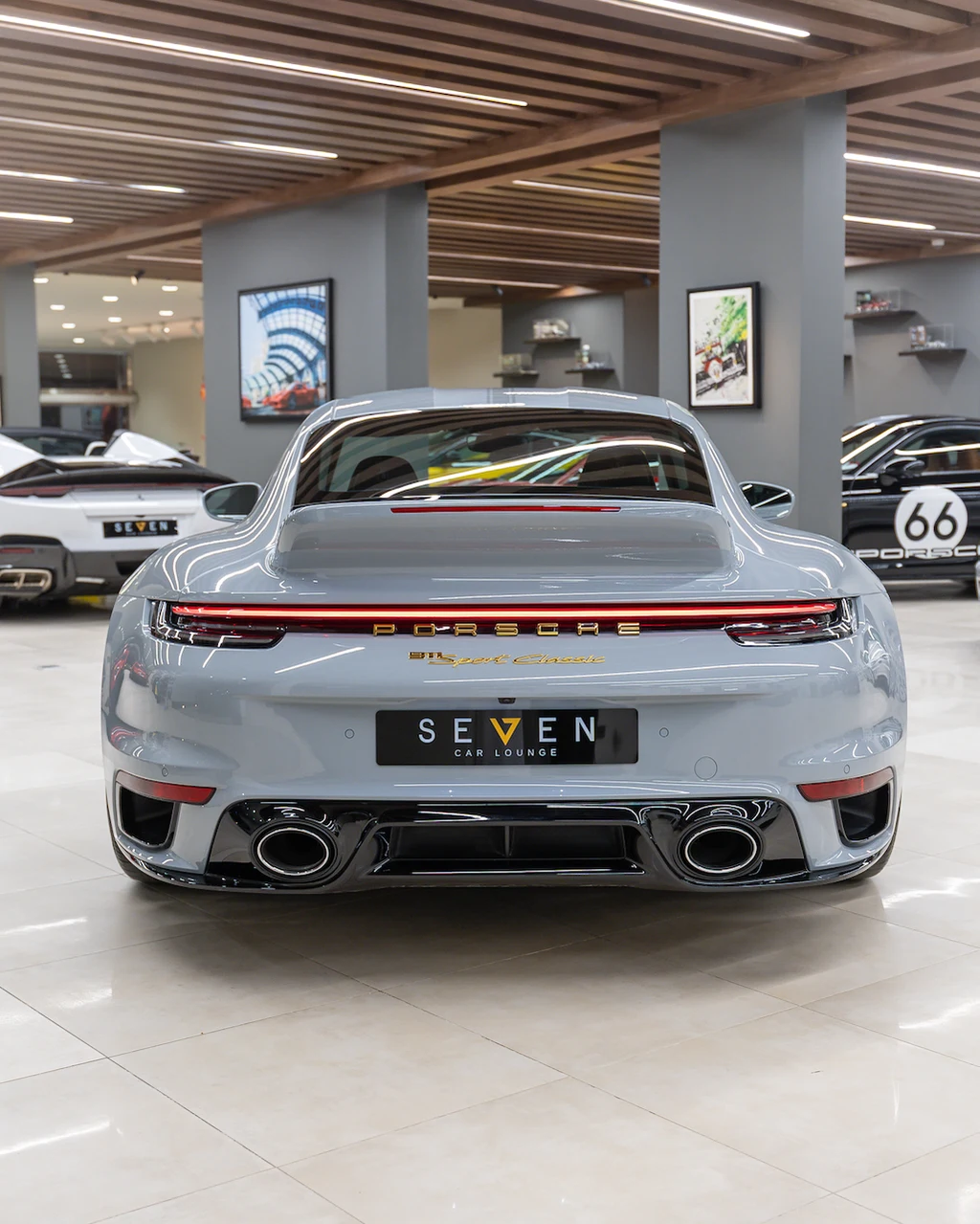 Porsche 911 (992) Sport Classic, 4/10