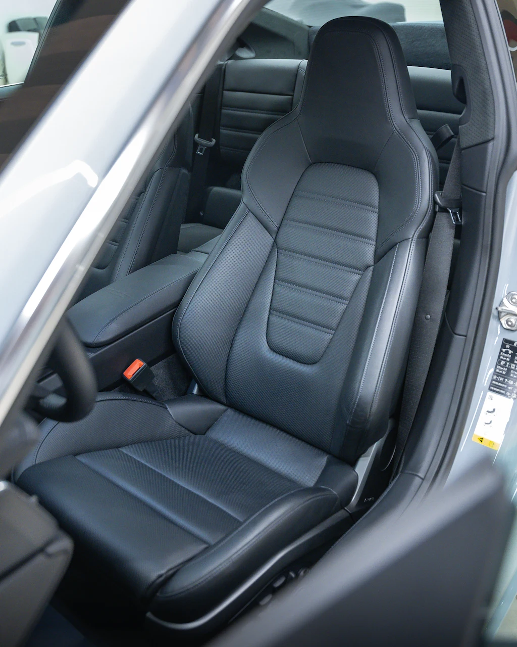 Porsche 911 (992) Sport Classic, 7/10