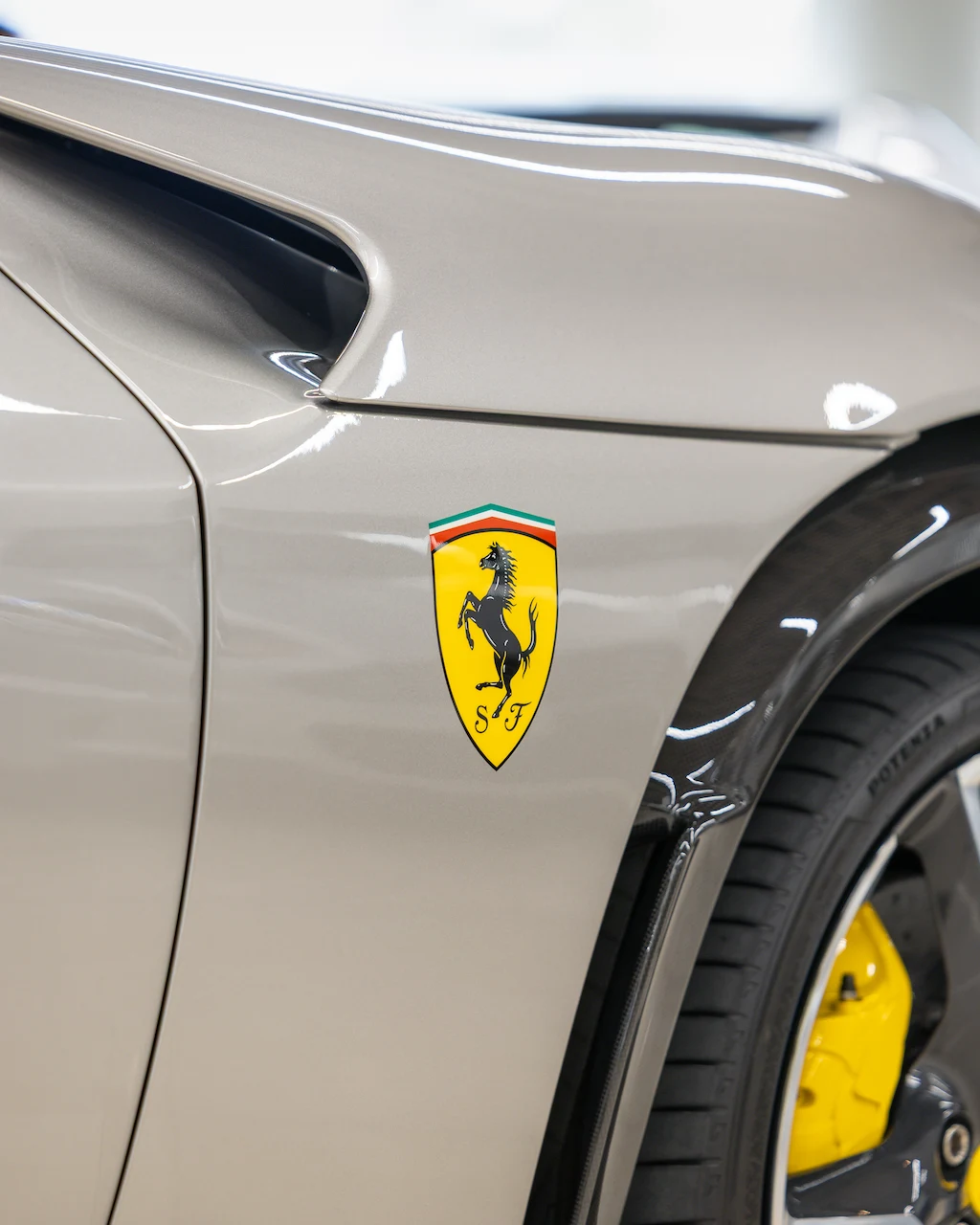 2025 Ferrari Purosangue, 4/10