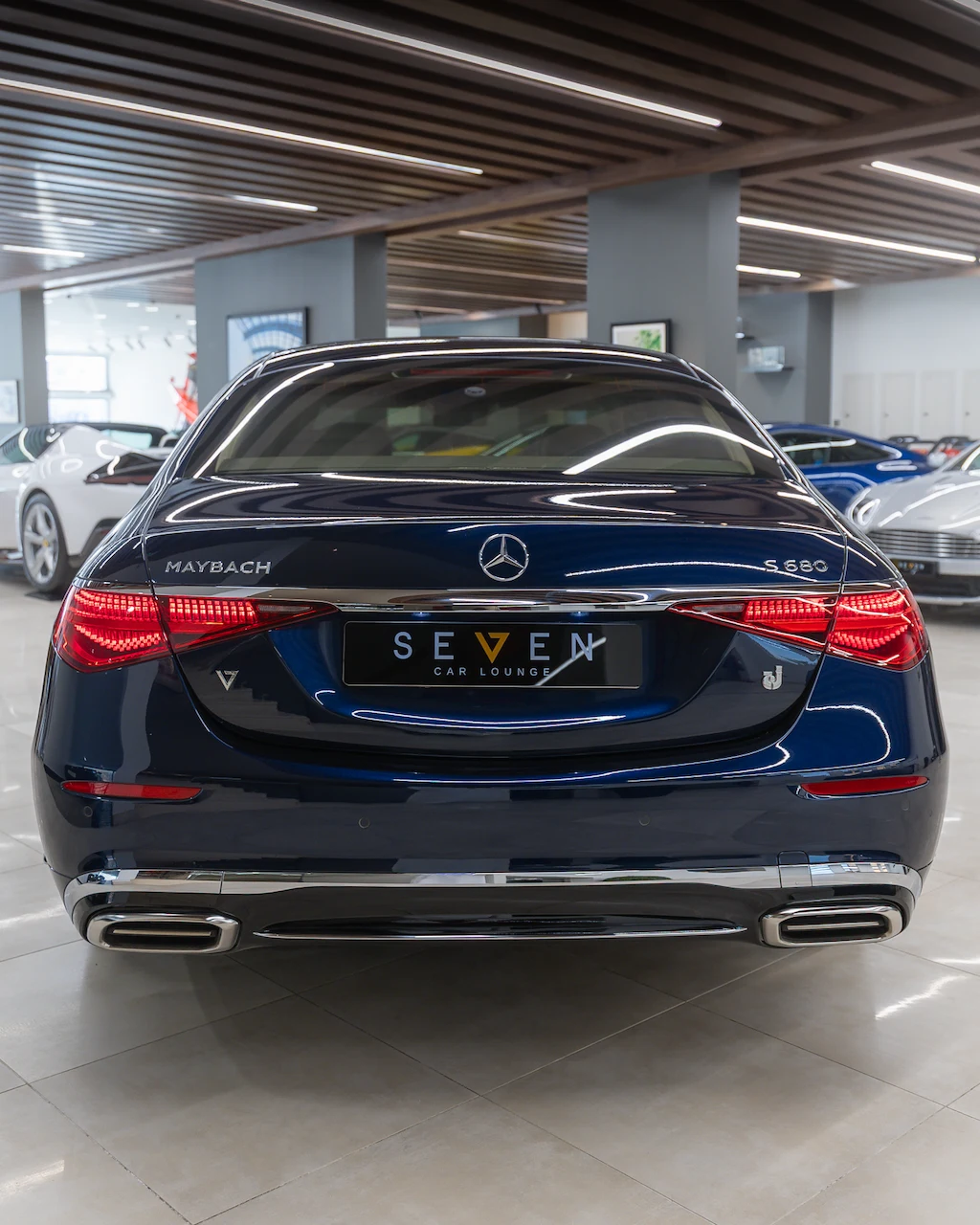 Mercedes-Benz Maybach S 680, 9/10
