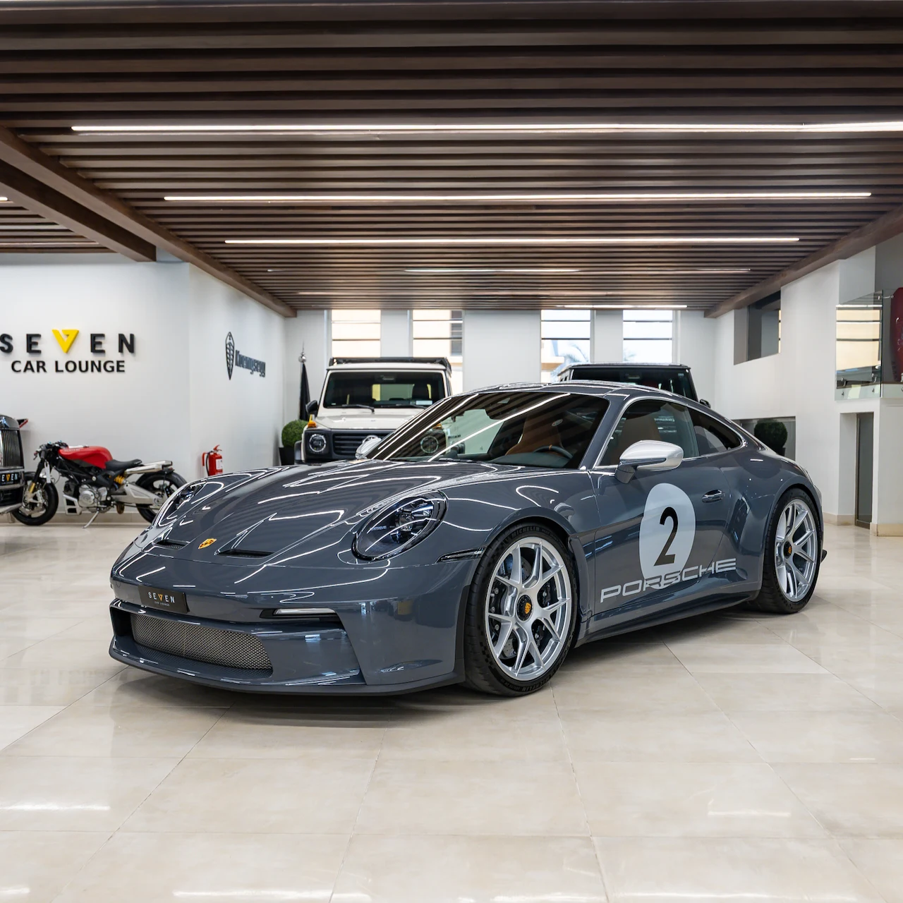 Porsche 911 (992) S/T · Grigio Telesto · Seven Car Lounge