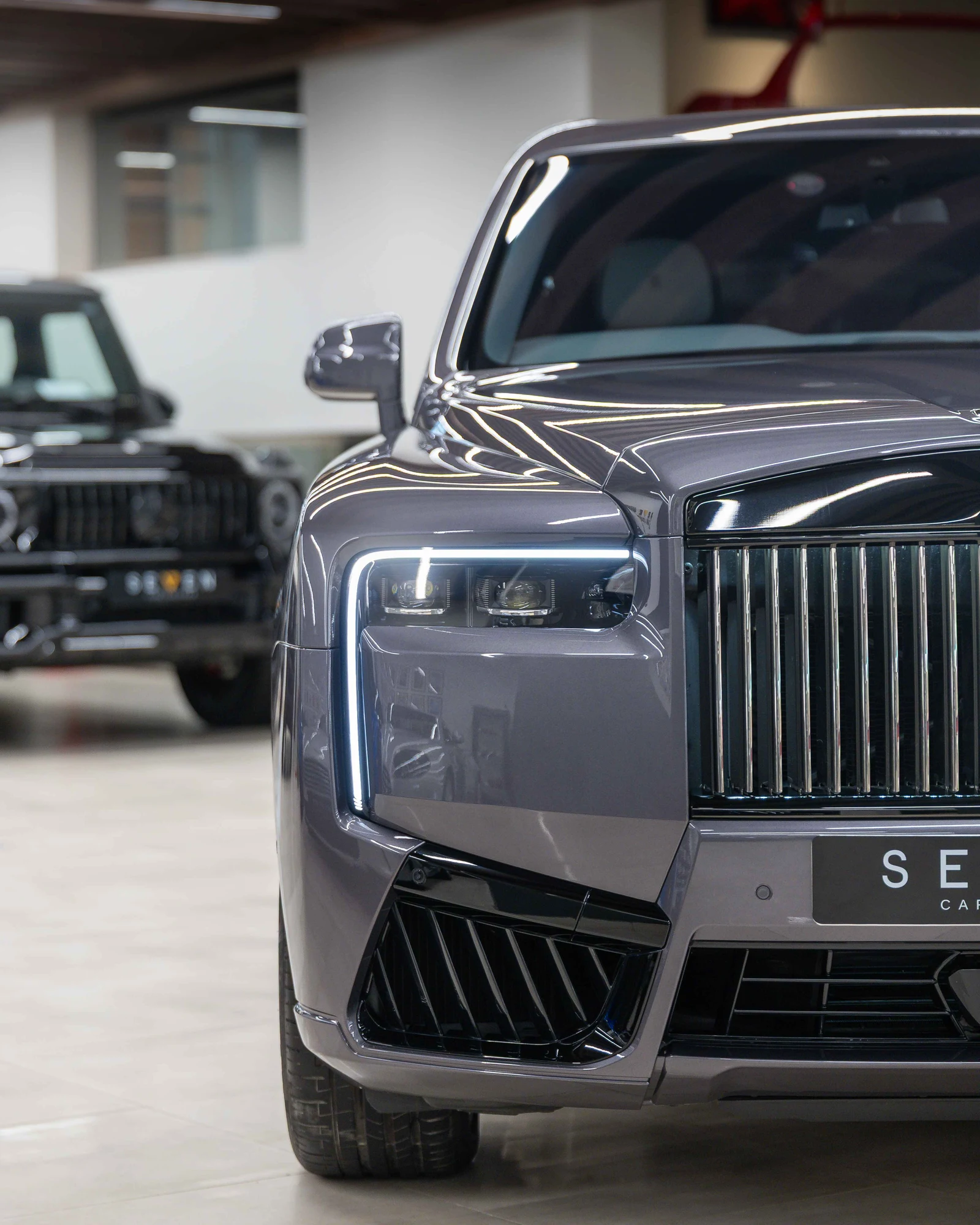 Rolls-Royce Cullinan Black Badge Series II, 4/10