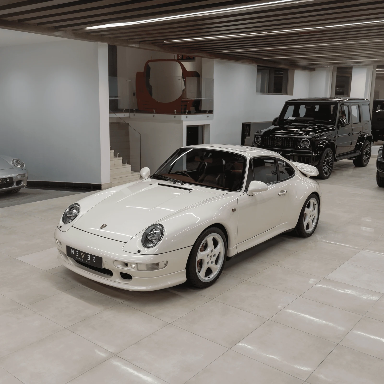 Porsche 911 (993) Turbo · white · Seven Car Lounge