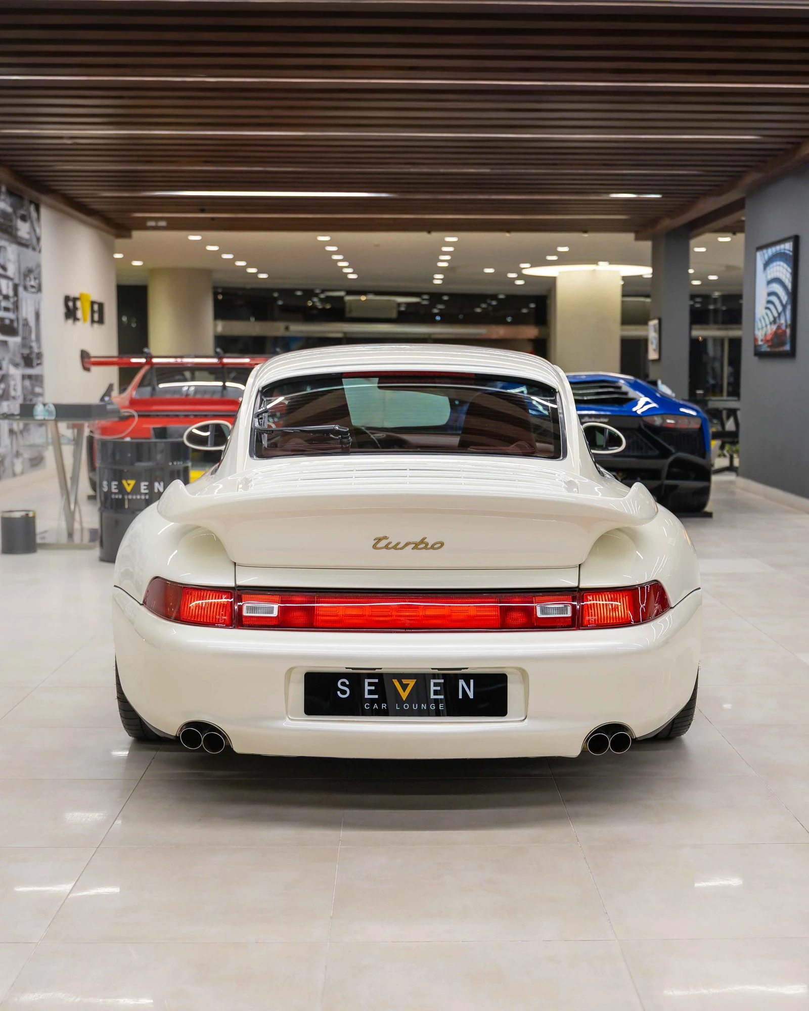 Porsche 911 (993) Turbo, 6/10