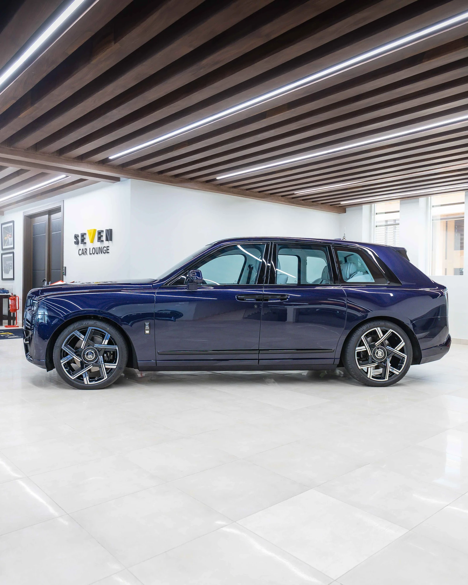 2026 Rolls-Royce Cullinan Black Badge Series II, 2/10