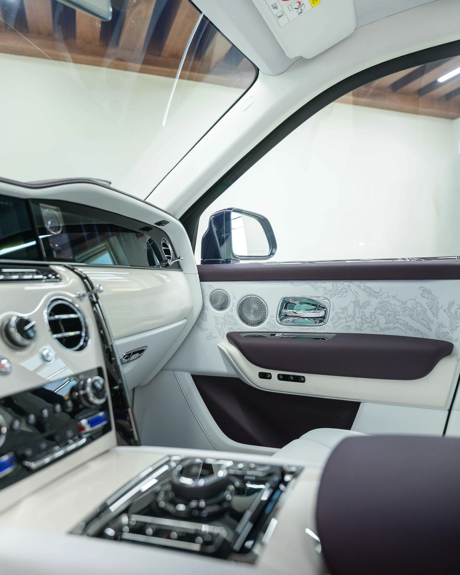 2026 Rolls-Royce Cullinan Black Badge Series II, 8/10