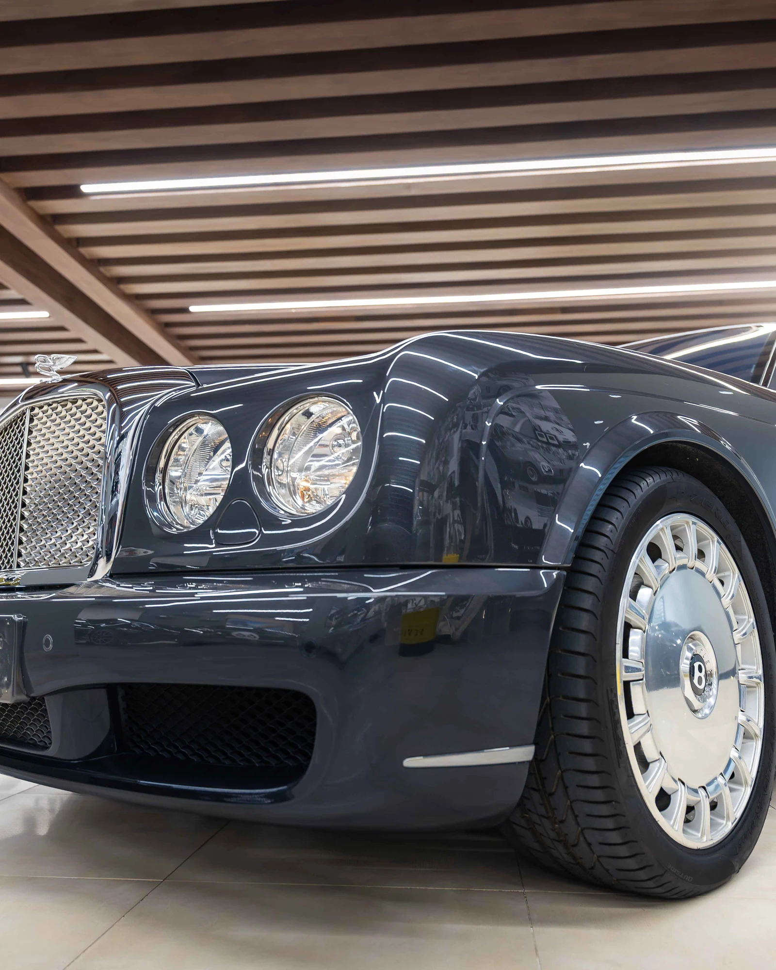 2009 Bentley Brooklands Coupé, 9/10