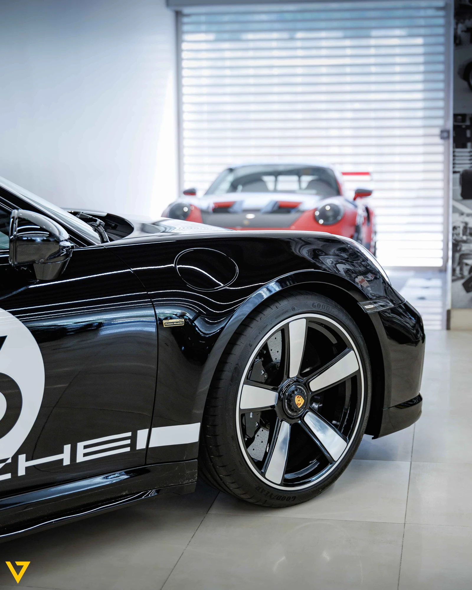 Porsche 911 (992) Sport Classic, 5/10