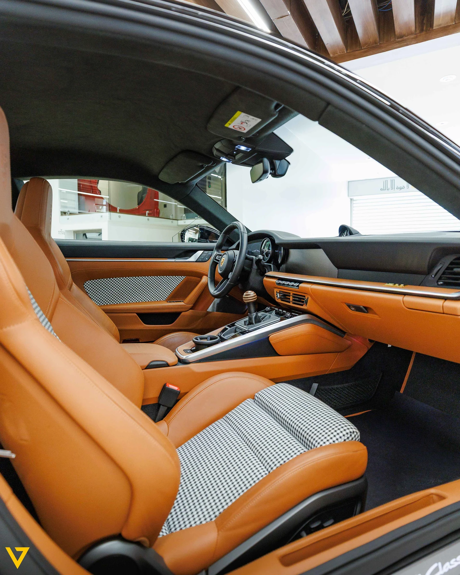 Porsche 911 (992) Sport Classic, 7/10
