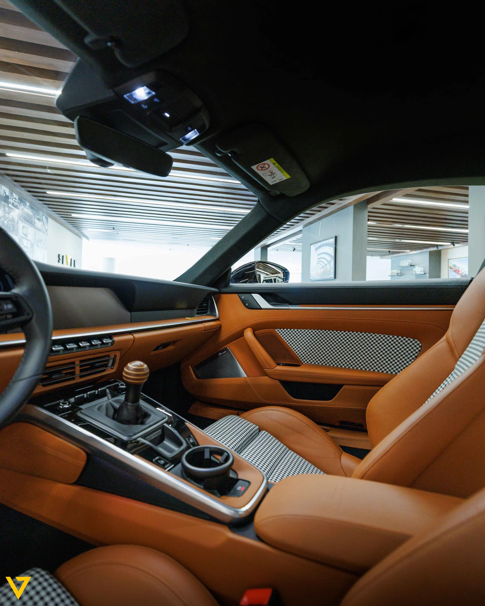 Porsche 911 (992) Sport Classic, 9/10