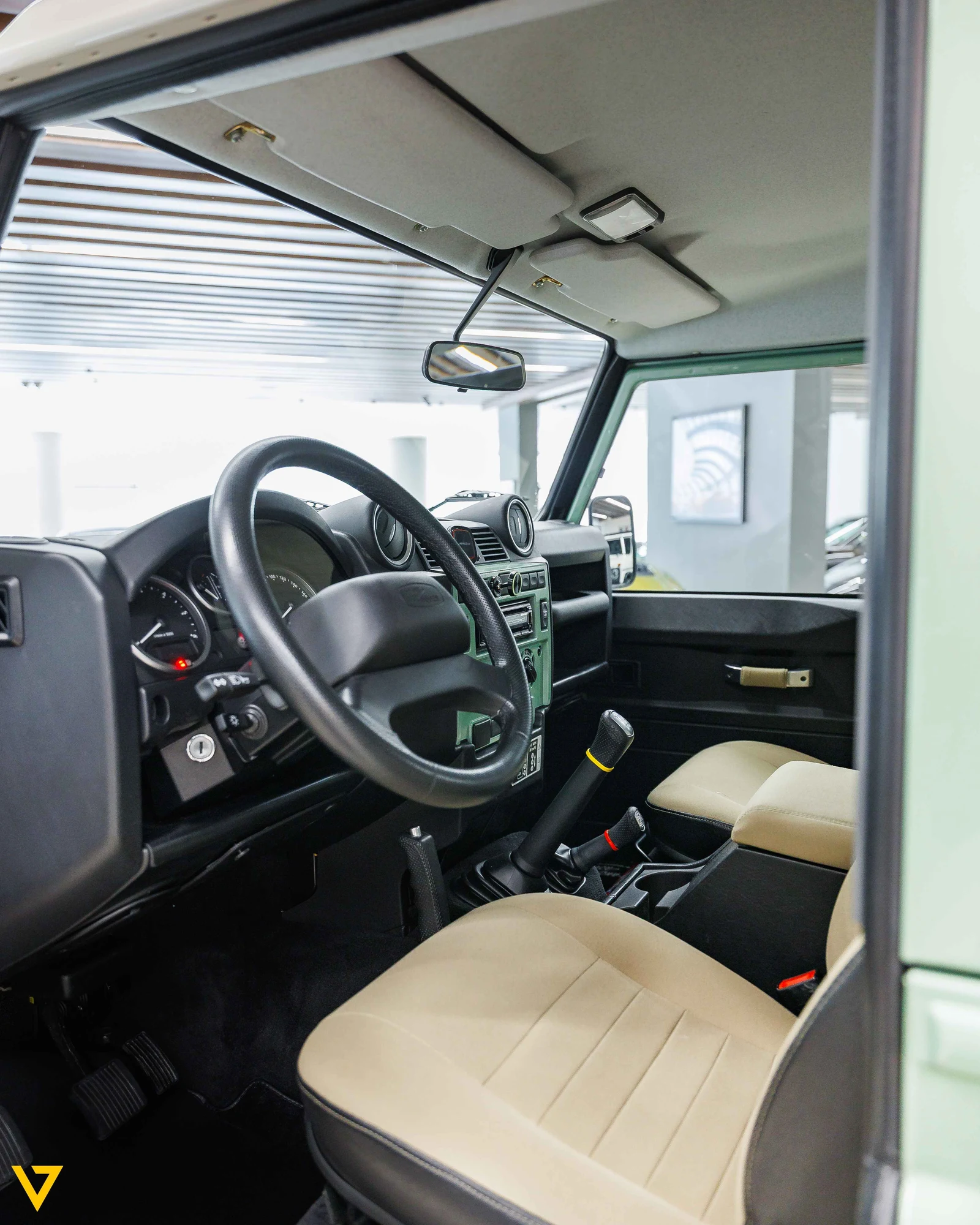 Land Rover Defender Heritage, 9/10