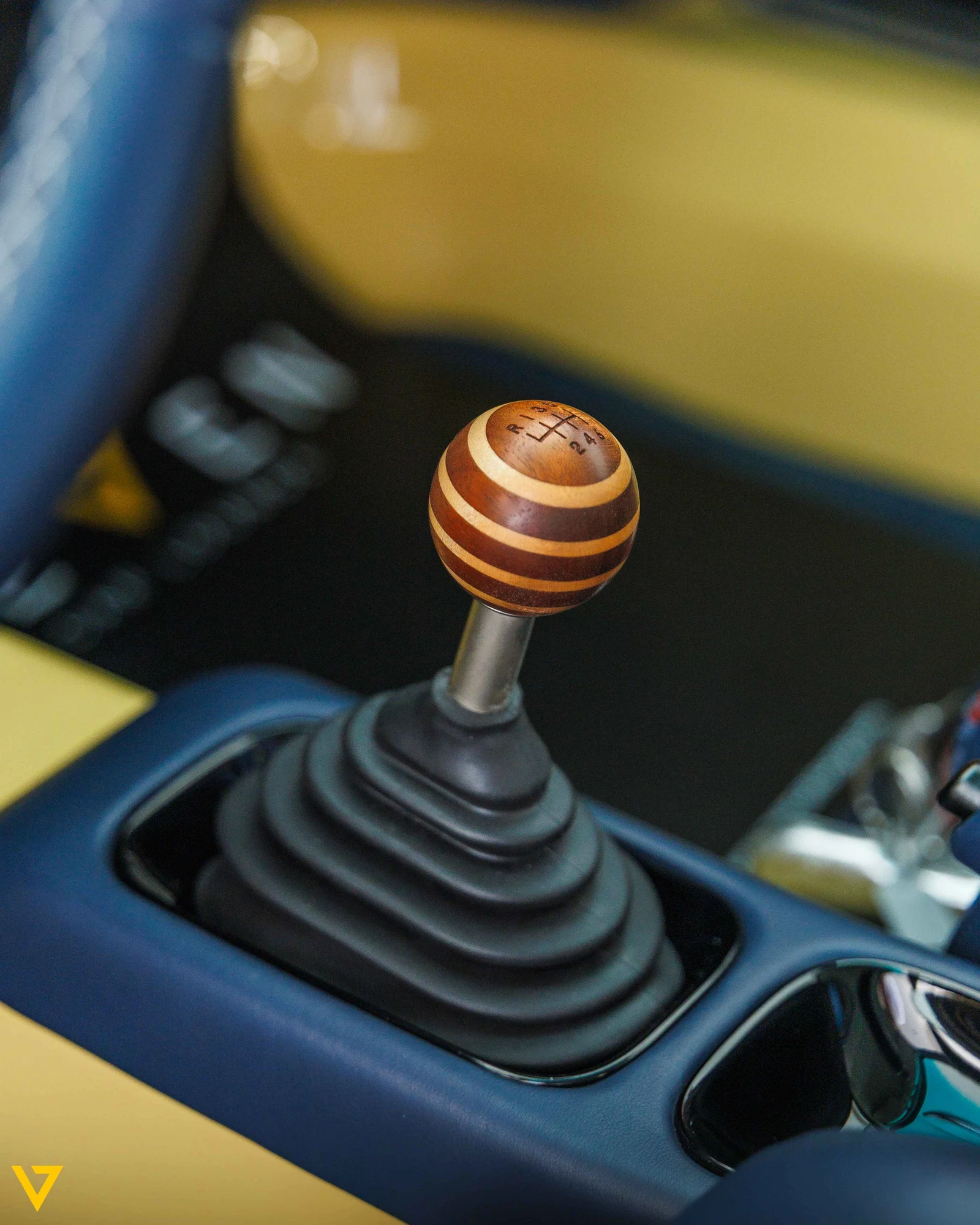 1992 Porsche 911 (964) Reimagined by Singer, 9/10