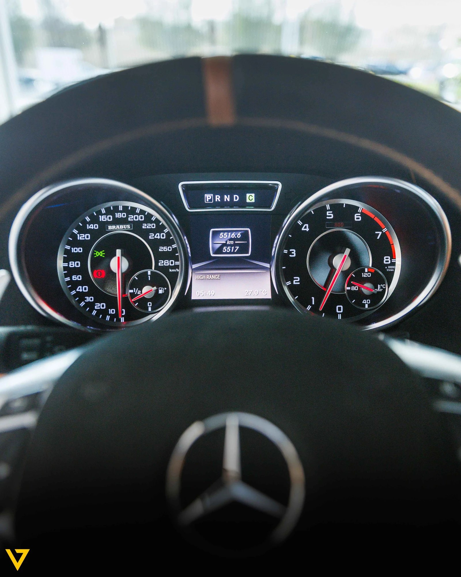 BRABUS G 800 Widestar, 9/10