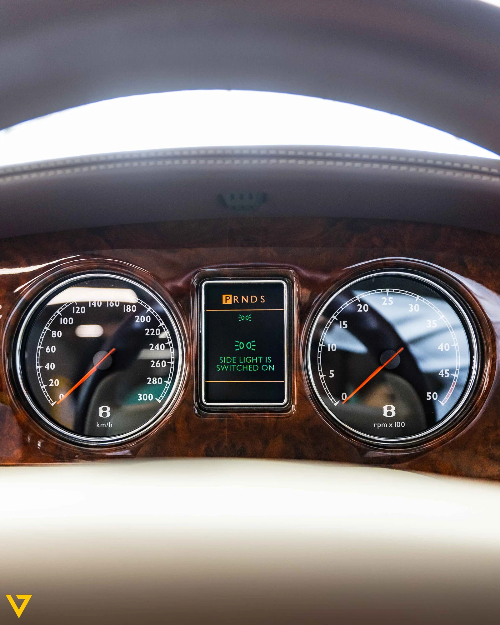 Bentley Brooklands Coupé, 9/10