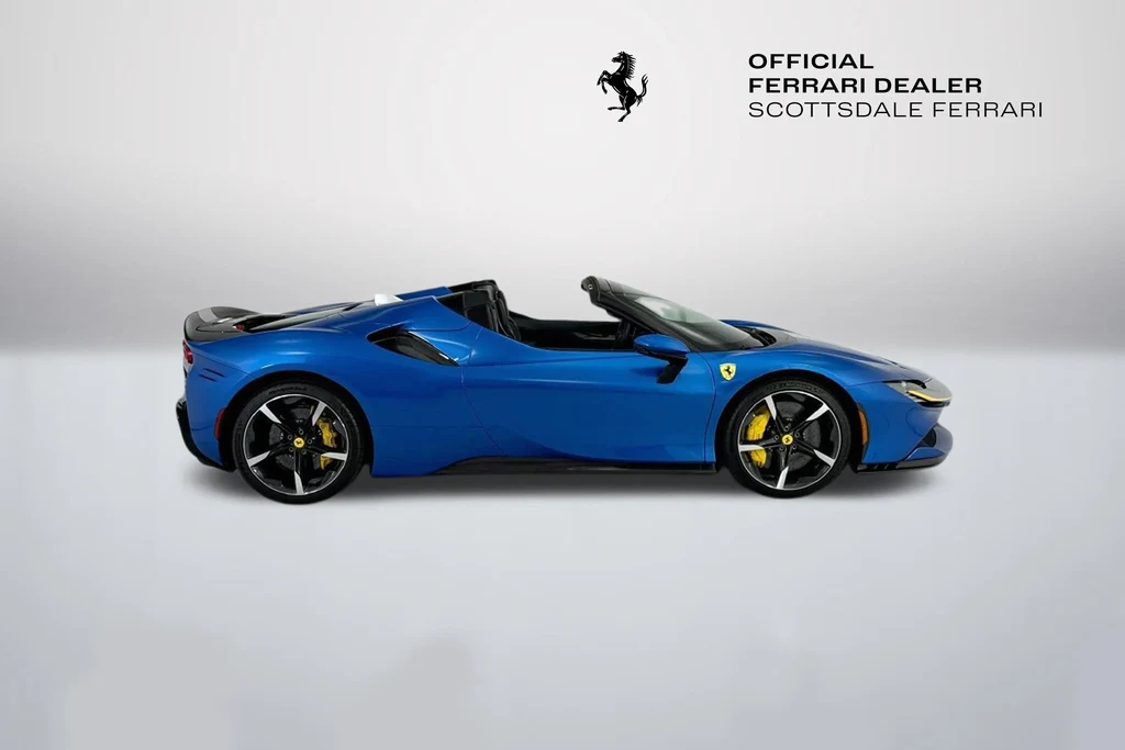 2022 Ferrari SF90 Spider Assetto Fiorano, 4/20