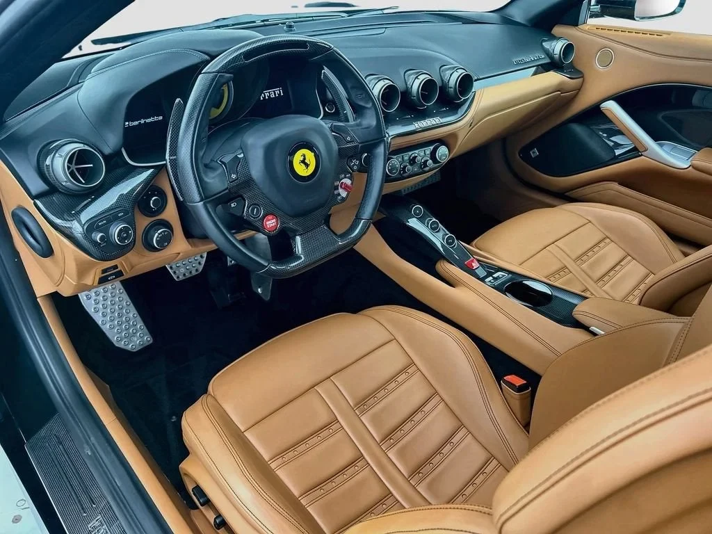 2014 Ferrari F12berlinetta, 9/20