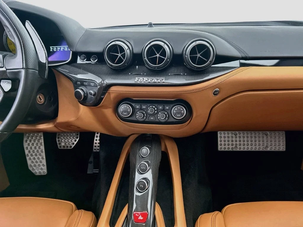 2014 Ferrari F12berlinetta, 13/20