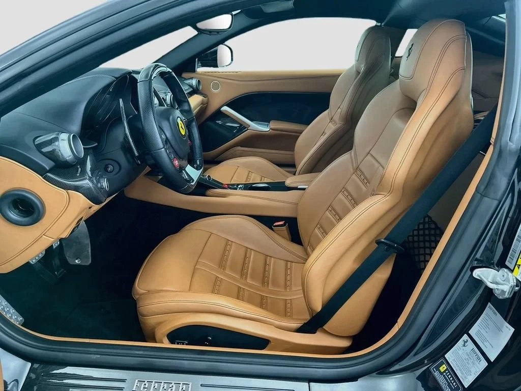 2014 Ferrari F12berlinetta, 18/20