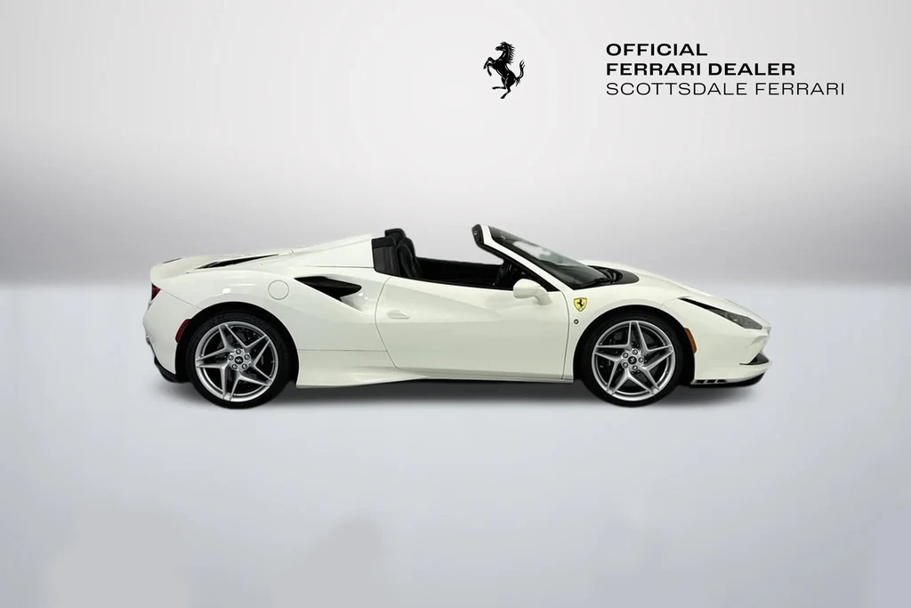 2023 Ferrari F8 Spider, 4/20