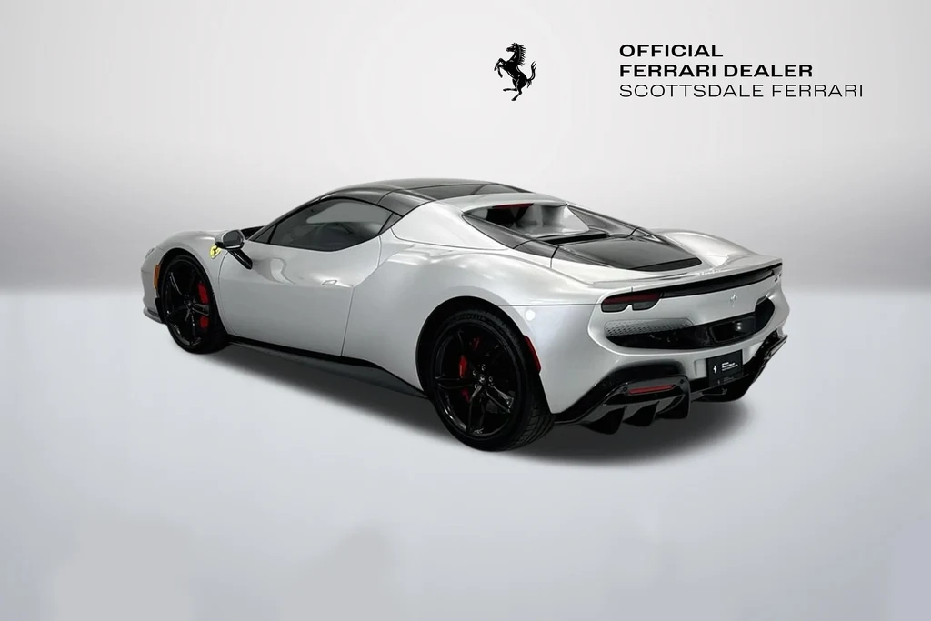 2024 Ferrari 296 GTS, 15/20