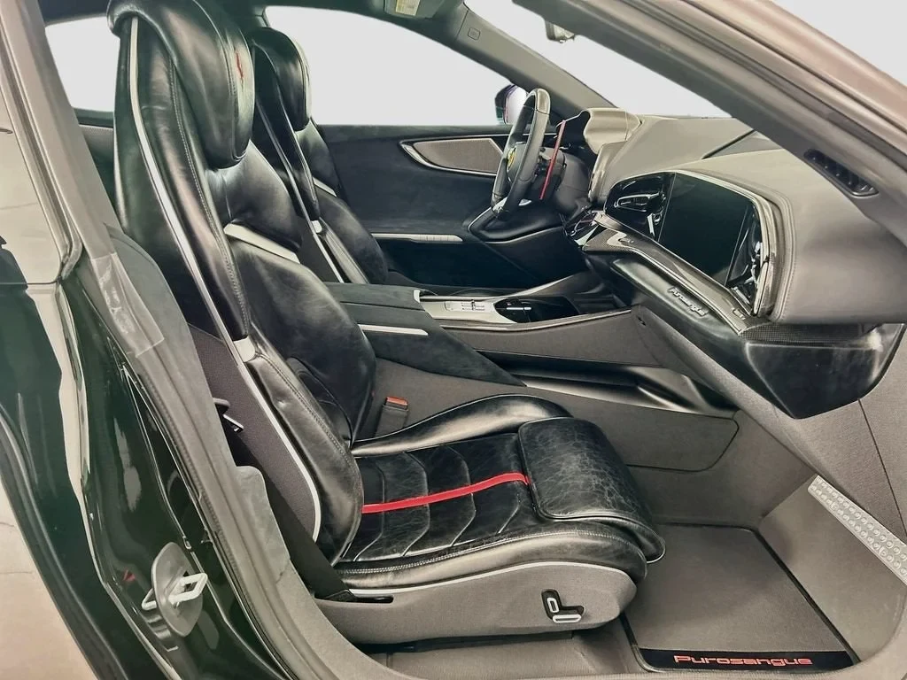 2025 Ferrari Purosangue, 18/20