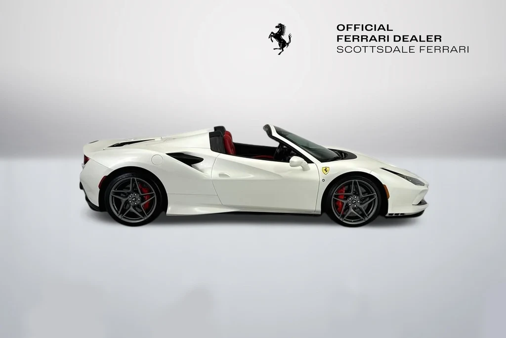 2021 Ferrari F8 Spider, 4/20