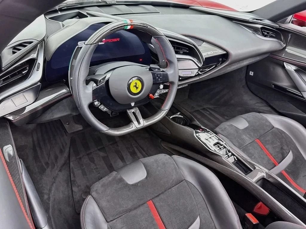2023 Ferrari SF90 Spider Assetto Fiorano, 18/20