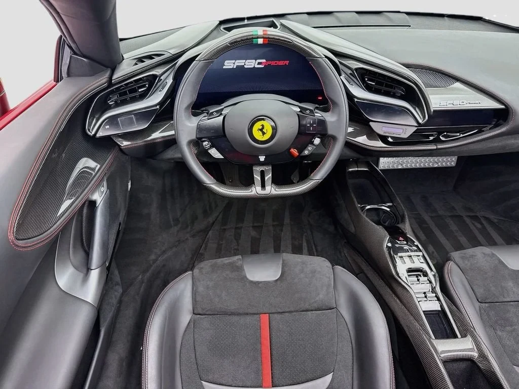 2023 Ferrari SF90 Spider Assetto Fiorano, 19/20