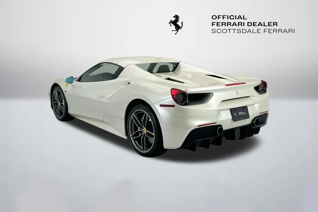 2017 Ferrari 488 Spider, 15/20